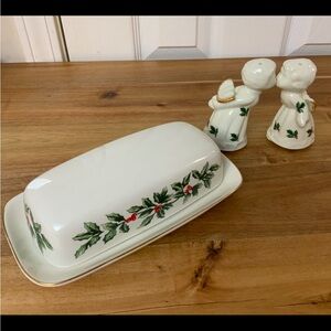 Formalities By Braum Bros Kissing Angels Salt & Pepper Shakers & Butter Dish Set